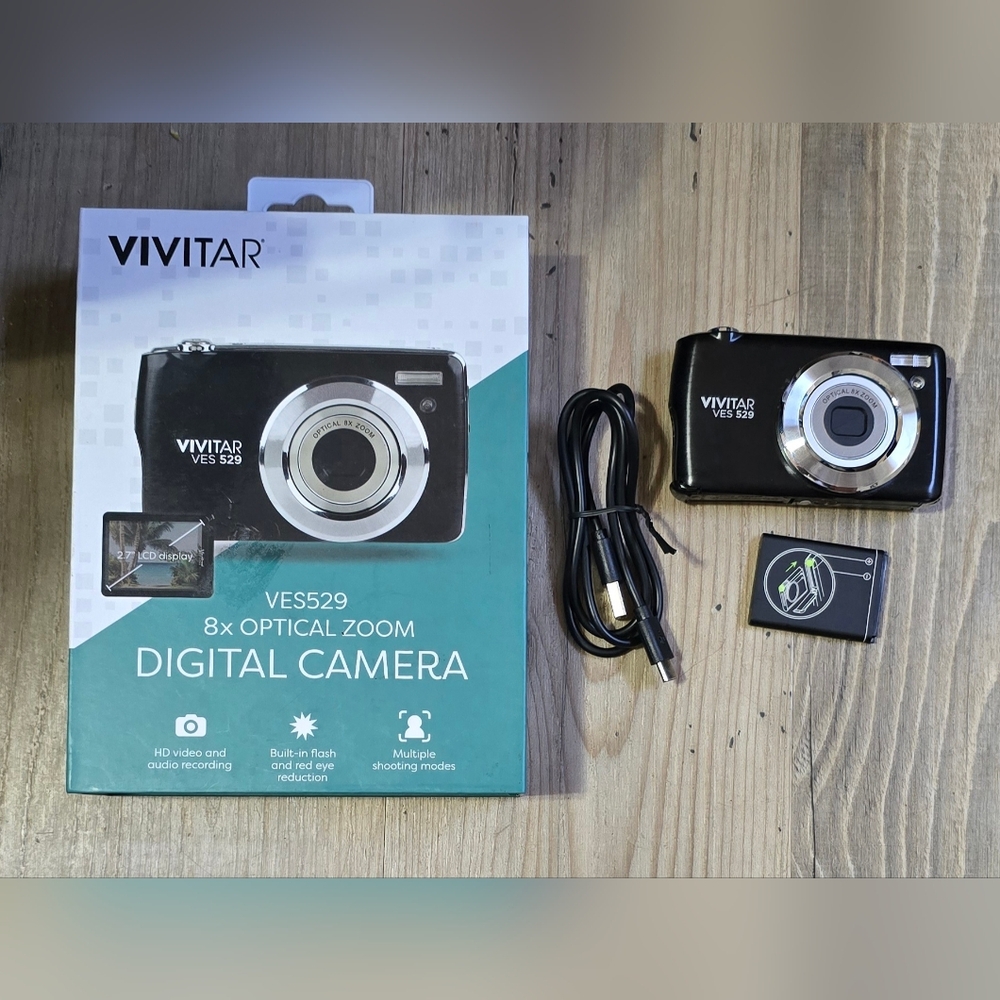 VES529 Black Digital Camera with 8x Optical Zoom